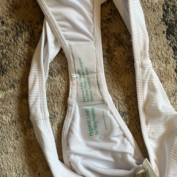 Dippin Daisy Bikini Set - Picture 3 of 8